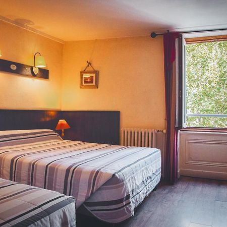 The Liberty'S Hotel Villefranche-sur-Saone Exterior photo