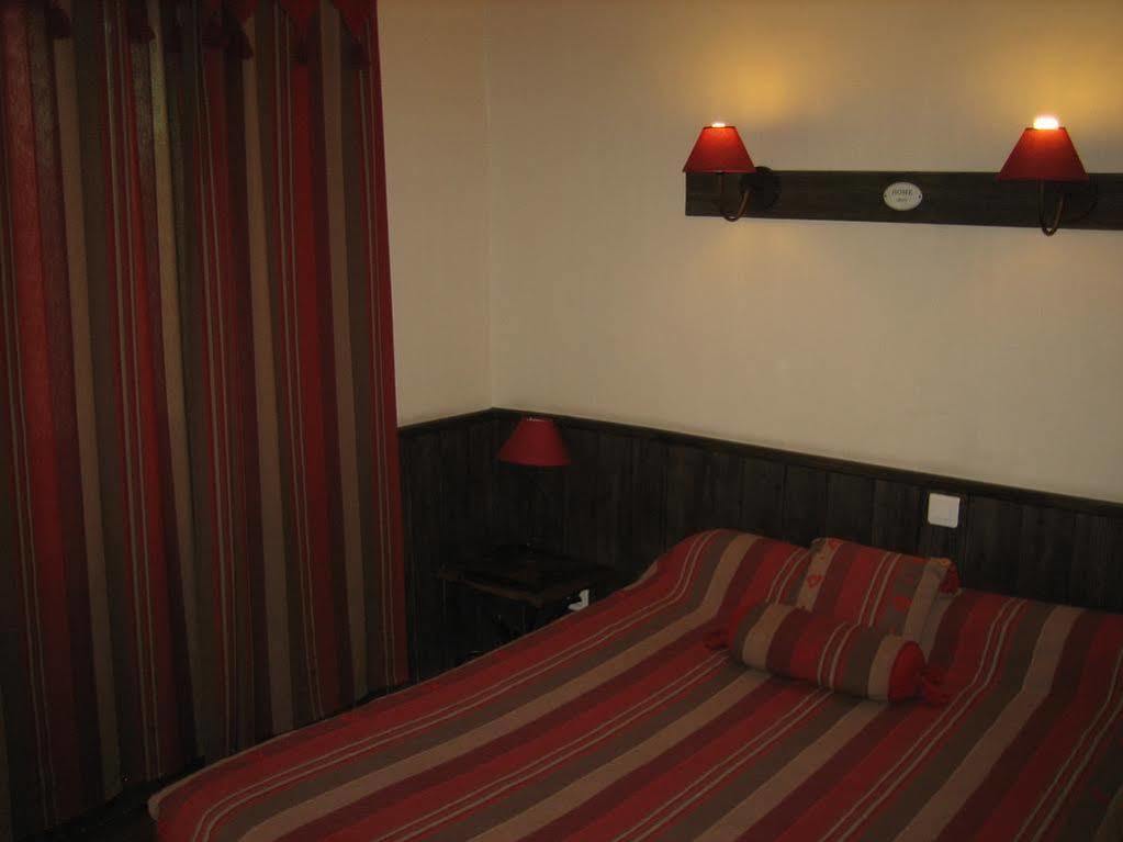 The Liberty'S Hotel Villefranche-sur-Saone Exterior photo